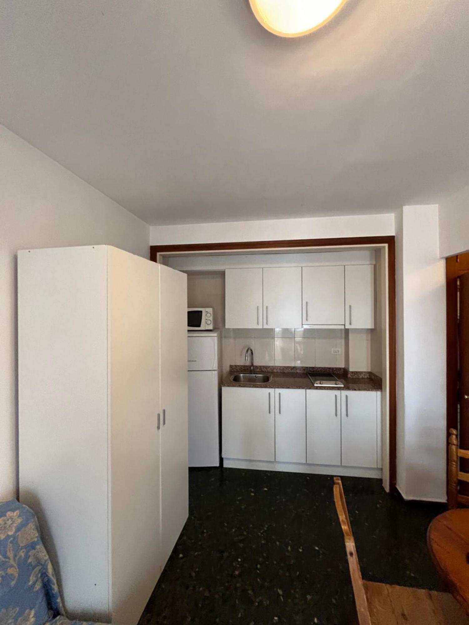 Apartamento Muy Comodo Cerca De La Playa Λορέτ Ντε Μαρ Εξωτερικό φωτογραφία